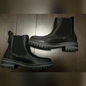 Black Leather women's Boots